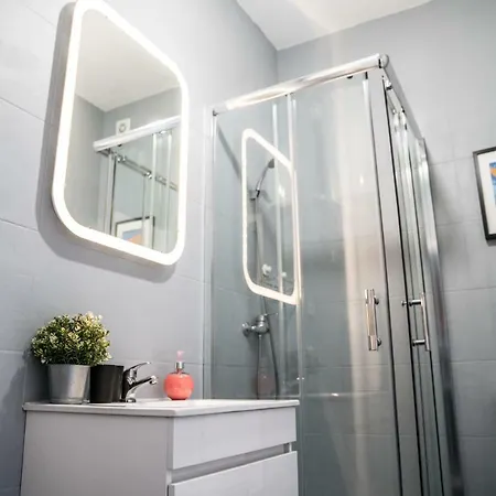 Downtown By Apartments2enjoy *